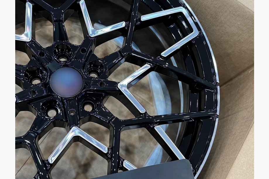 BMW řada 8 G14/G15/G16 2018– Kované disky OEM R20 V2 (4 ks) Fotografie 7