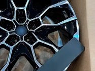 BMW X7 G07 2019– Kované disky OEM R22 V5 (4 ks) fotografie 11
