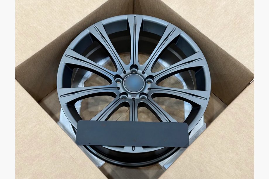 BMW řada 5 F10/F11 2010–2016 Kované disky OEM R19 (4 ks) Fotografie 3