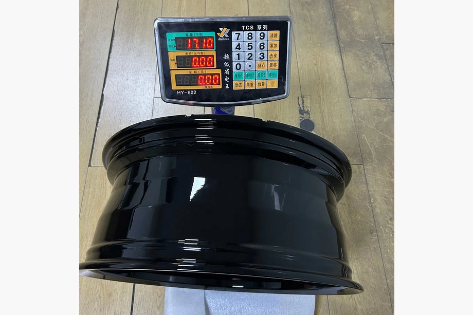 BMW řada 5/i5 G60/G60E/G61 2023– Kované disky OEM R21 V3 (4 ks) Fotografie 8