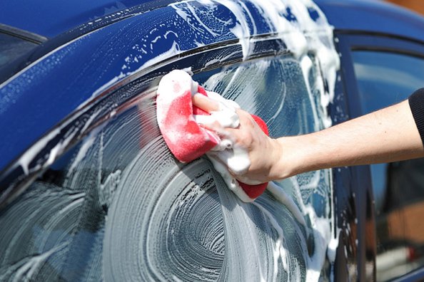 Jak vybrat autošampon pro ruční mytí auta?