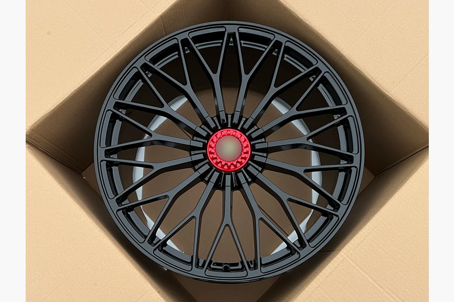 Lamborghini Aventador 2011–2022 Kované disky OEM R20 R21 V4 (4 ks) Image