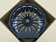 Lamborghini Urus 2018– Kované disky OEM R23 V5 (4 ks) fotografie 1