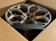 Lamborghini Urus 2018– Kované disky OEM R24 (4 ks) fotografie 14