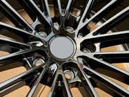 Lamborghini Urus 2018– Kované disky OEM R23 V12 (4 ks) fotografie 9