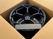 Lamborghini Huracan 2014– Kované disky OEM R20 V3 (4 ks) fotografie 3