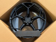 Lamborghini Huracan 2014– Kované disky OEM R20 V3 (4 ks) fotografie 1