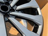 Range Rover V L460 2021– Kované disky OEM R23 V2 (4 ks) fotografie 7