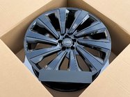 Range Rover V L460 2021– Kované disky OEM R24 V8 (4 ks) fotografie 3