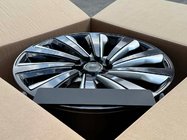 Range Rover V L460 2021– Kované disky OEM R22 (4 ks) fotografie 5