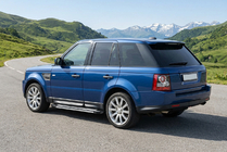 Range Rover Sport 2005–2013 Boční nášlapy Rainbow (2 ks, hliník) fotografie 1