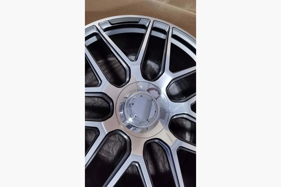 Mercedes G-Class W463 2018–2024 Kované disky OEM R22 V2 (4 ks) Fotografie 6