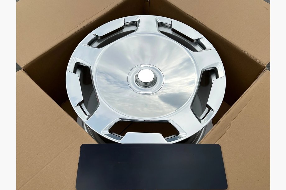 Mercedes S-class W223 2020– Kované disky OEM R22 V4 (4 ks) Fotografie 2
