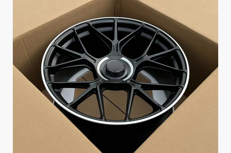 Mercedes AMG GT C190/R190 2014–2022 Kované disky OEM R19 V2 (4 ks) Fotografie 3