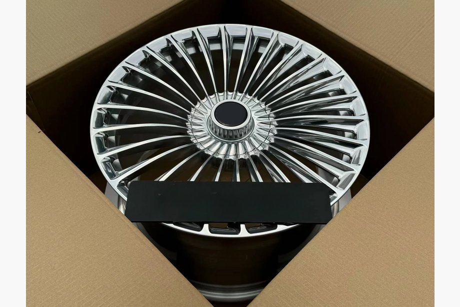 Mercedes S-class C217 Coupe 2014–2020 Kované disky OEM R22 (4 ks) Fotografie 3