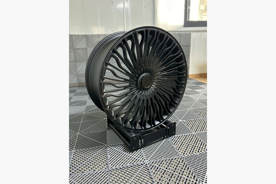 Mercedes třída G W465 2025– Kované disky OEM R22 V2 (4 ks) Fotografie 4