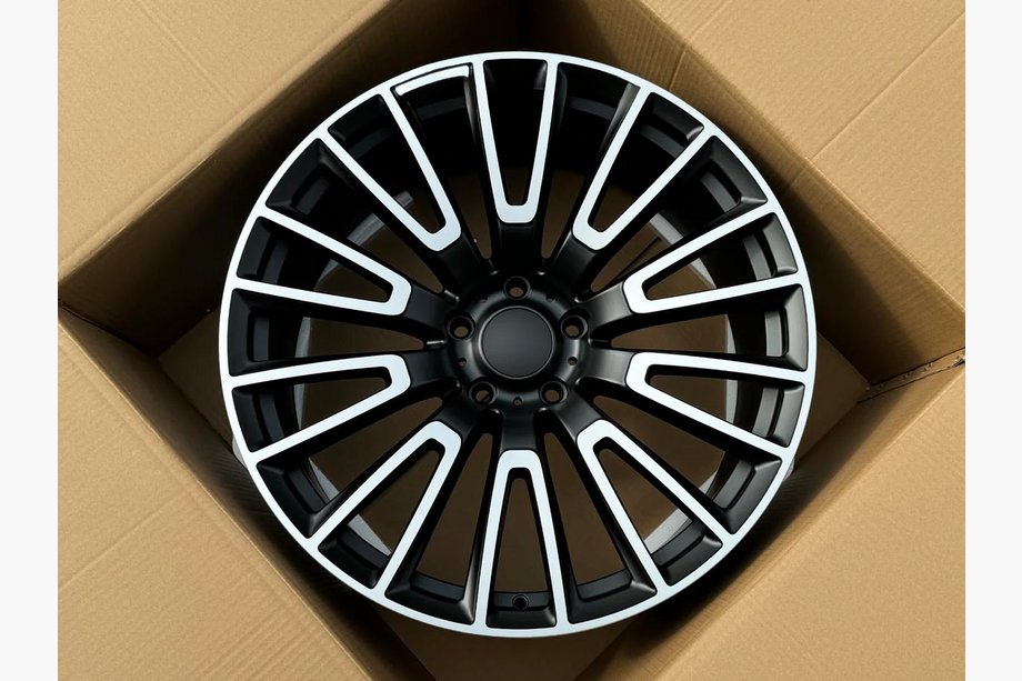 Mercedes třída G W465 2025– Kované disky OEM R22 V4 (4 ks) Image
