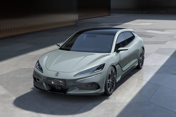 Recenze Denza Z9 GT: vlajkový elektrický shooting brake