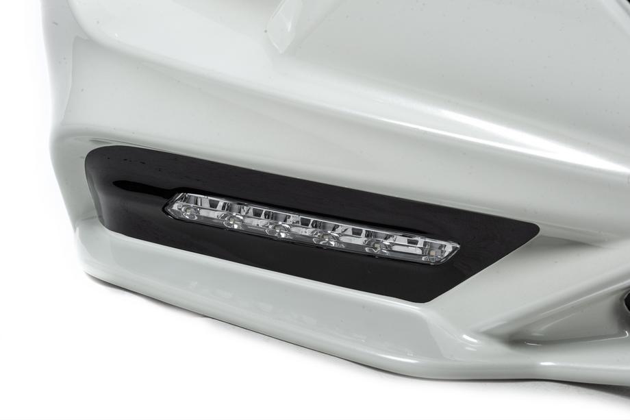 Toyota Land Cruiser Prado 150 2009–2023 Nástavec předního nárazníku TRD (2017-) Bílá barva Fotografie 10
