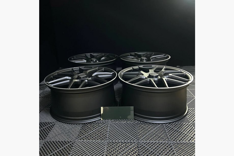 Mercedes GLE W167 2018– Kované disky OEM R22 V4 (4 ks) Fotografie 5