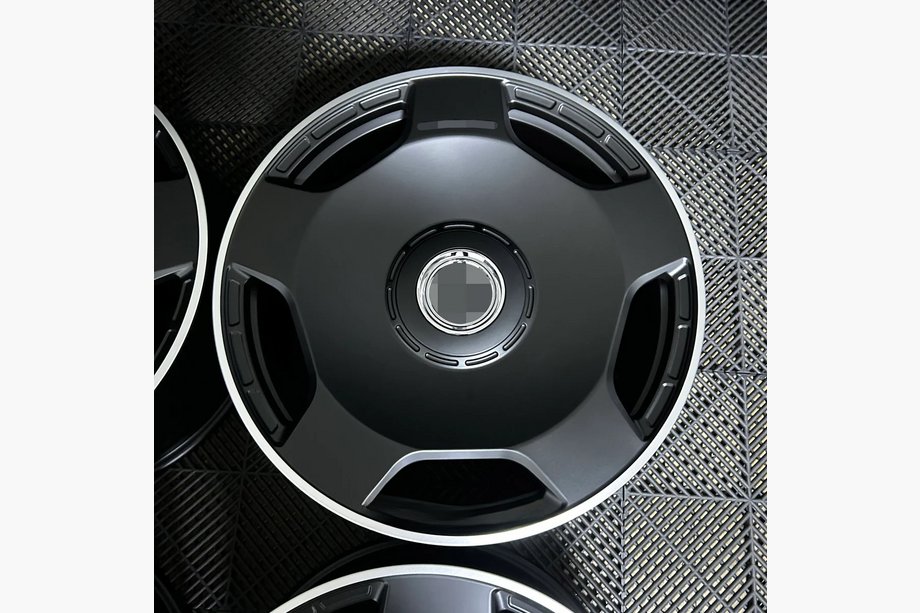 Mercedes třída G W465 2025– Kované disky OEM R22 V5 (4 ks) Image