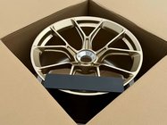 Porsche 911 (992) 2018– Kované alu disky OEM R20/R21 V3 (sada 4 ks) fotografie 4