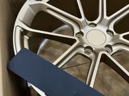 Porsche Cayenne 2018– Kované disky OEM R22 V4 (4 ks) fotografie 8