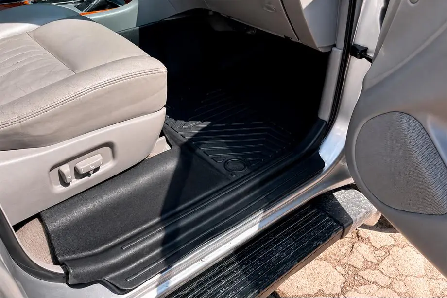Lexus LX470 1998–2007 Gumové autokoberce Niken Luxury 3D (3 ks) Image
