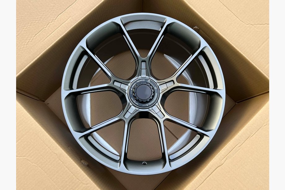 Porsche 911 (992) 2018– Kované disky OEM R20 R21 V19 (4 ks) Image