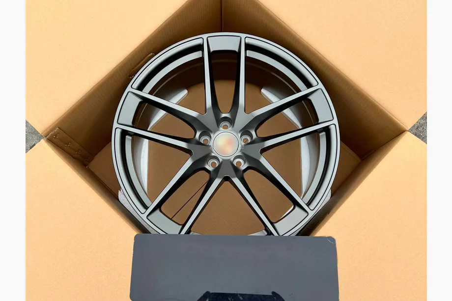 Porsche Macan 2014–2024 Kované disky OEM R20 (4 ks) Image