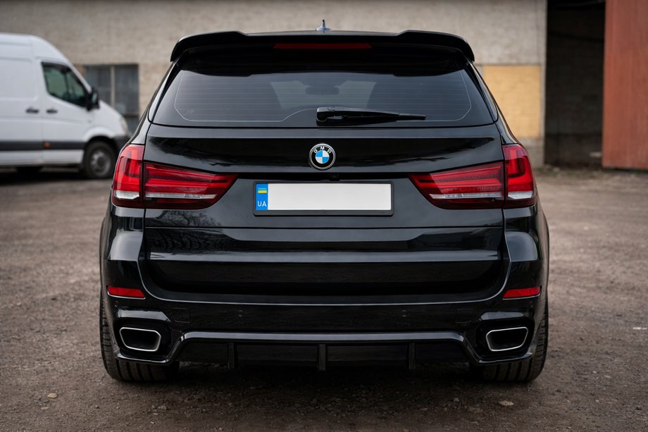 BMW X5 F15 2013–2018 Difuzor zadního nárazníku Black Warrior (pro M-Sport) Image