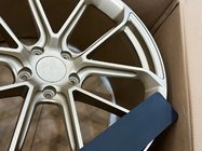 Porsche Cayenne 2018– OEM kované ráfky R22 V6 (sada 4 ks) fotografie 10