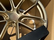 Porsche Cayenne 2018– Kované disky OEM R22 V7 (4 ks) fotografie 8