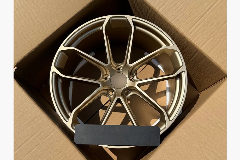 Porsche Cayenne 2018– Kované disky OEM R22 V7 (4 ks) Image