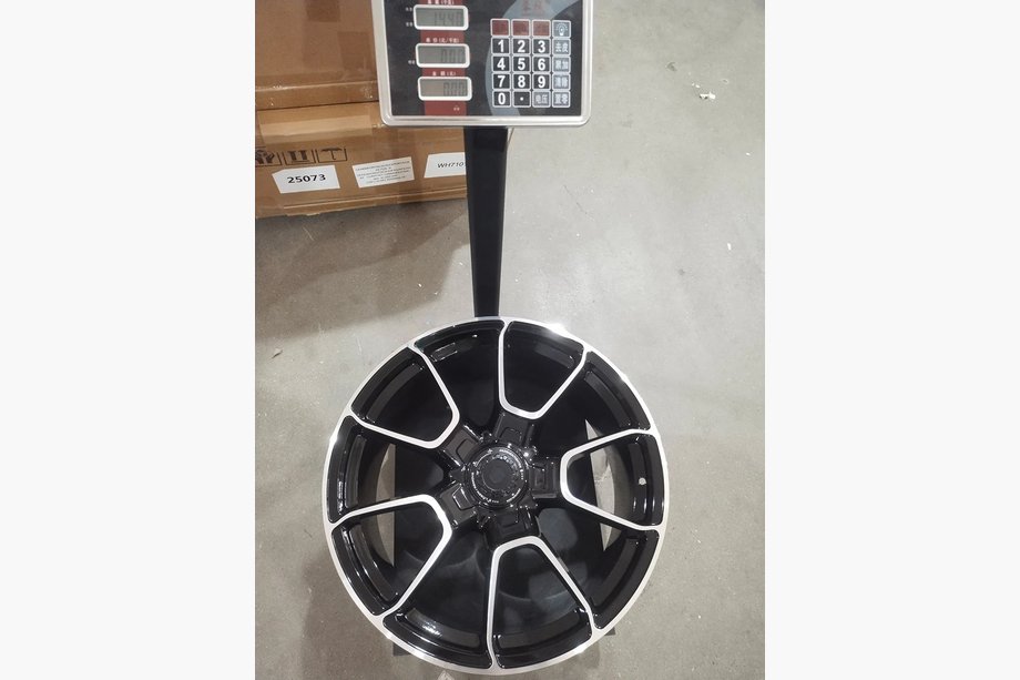 Porsche 911 (992) 2018– Kované disky OEM R20/R21 V34 (sada 4 ks) Fotografie 13