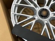Porsche Taycan 2019– Kované disky OEM R21 V3 (4 ks) fotografie 7