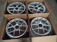 Porsche 911 (992) 2018– Kované disky OEM R20 R21 V39 (4 ks) fotografie 4