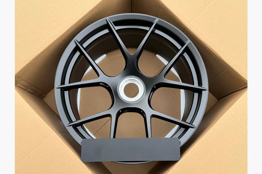 Porsche 911 (992) 2018– Kované disky OEM R20/R21 V43 (4 ks) Image