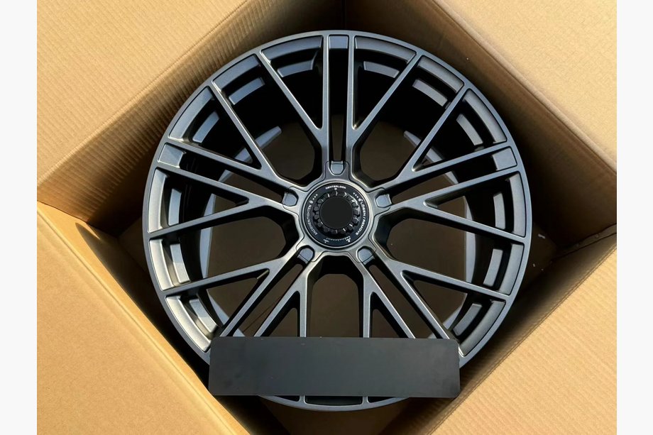 Porsche Panamera 2023– Kované disky OEM R21 V3 (4 ks) Image