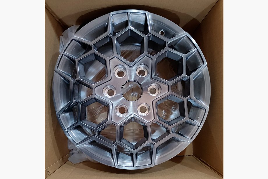 Toyota Land Cruiser Prado 250 2023– Kovaná kola OEM R17 (4 ks) Image