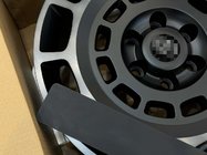 Toyota Land Cruiser 300 2021– Kované disky OEM R20 V2 (4 ks) fotografie 8