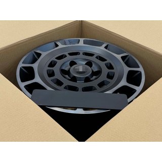 Kované disky OEM R20 V2 (4 ks) Toyota Land Cruiser 300 2021– fotografie 4
