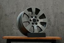 Toyota Land Cruiser Prado 250 2023– Kované disky OEM R18 (4 ks) fotografie 1