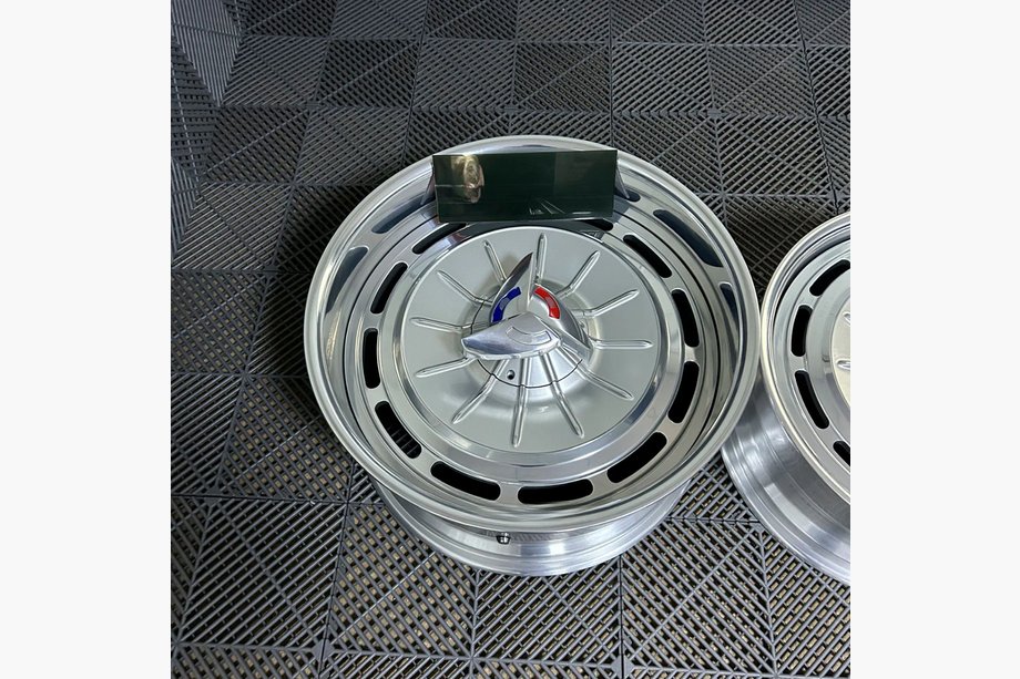 Chevrolet Impala 1961–1964 Kované disky OEM R18/R20 (4 ks) Fotografie 14
