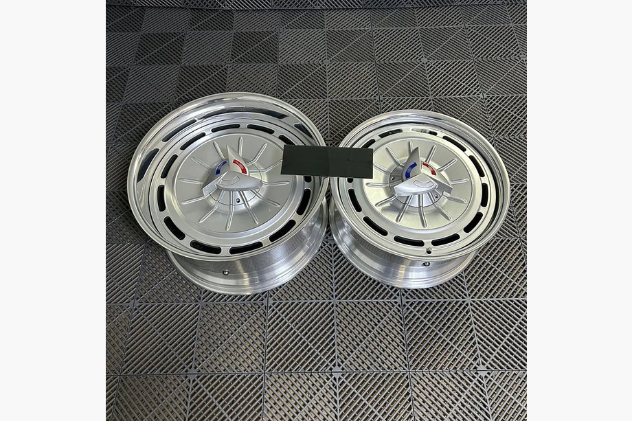 Chevrolet Impala 1961–1964 Kované disky OEM R18/R20 (4 ks) Fotografie 15