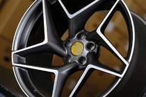 Ferrari F8 Kované disky OEM R21 (4 ks) fotografie 2