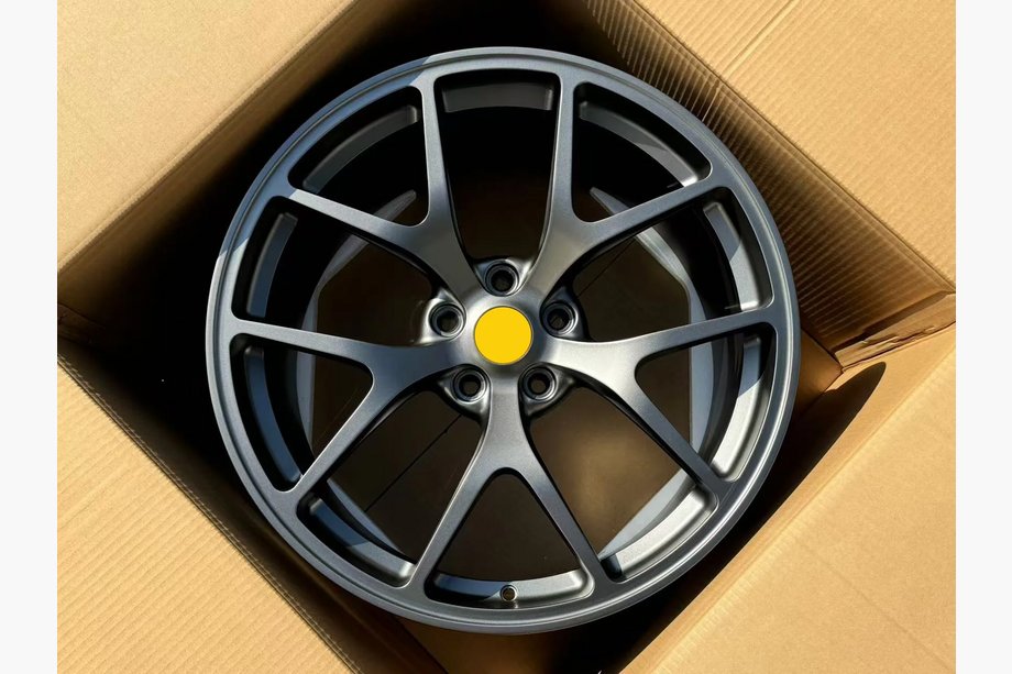 Ferrari 599 GTB Fiorano Kované disky OEM R20 V2 (4 ks) Image