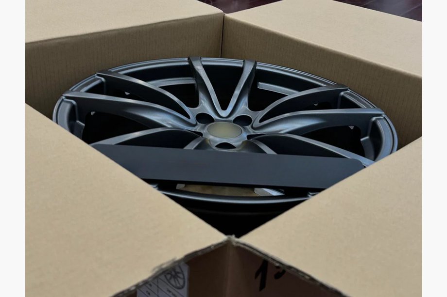 Ferrari F430 Kované disky OEM R19 V2 (4 ks) Fotografie 5