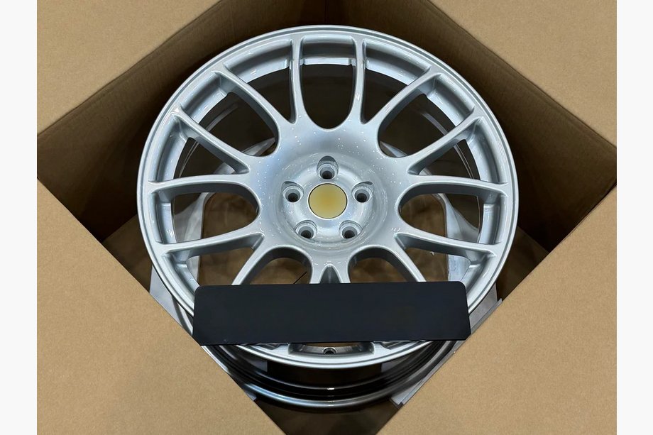 Ferrari 360 Kované disky OEM R19 V2 (4 ks) Fotografie 2