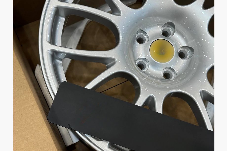 Ferrari 360 Kované disky OEM R19 V2 (4 ks) Fotografie 7